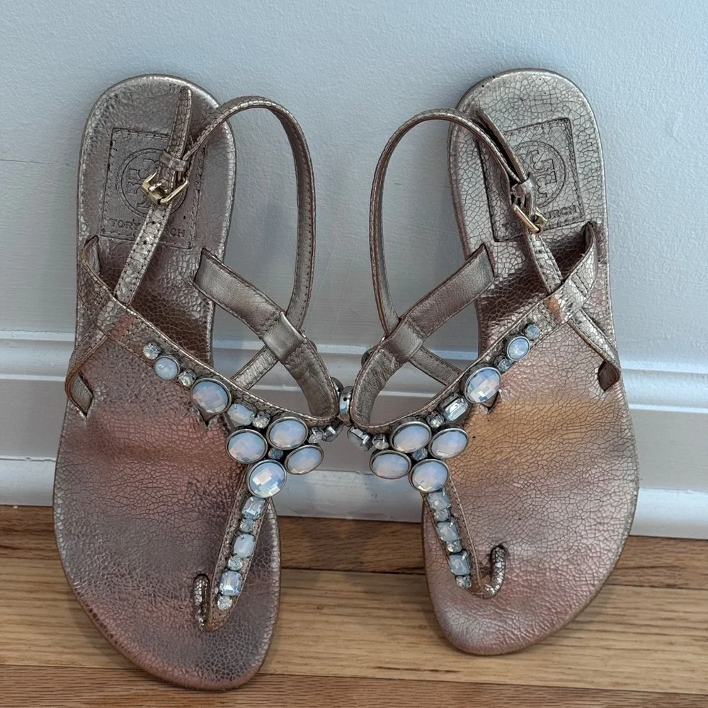 Tory Burch Crackled Metallic Bejeweled Sandals Shoes‎ size 7.5 M